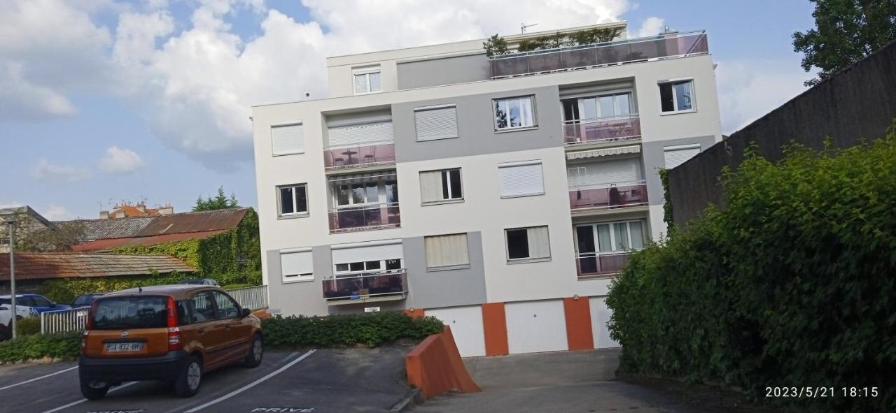 Le Phenix A Internet Haut Debit & Parking Dijon Exteriér fotografie